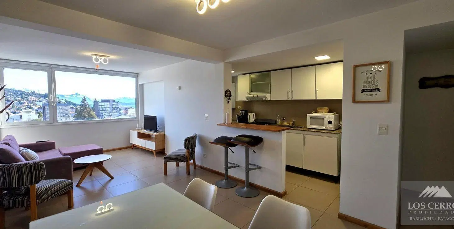 Departamento en venta en el centro de San Carlos De Bariloche - Vista al lago 5