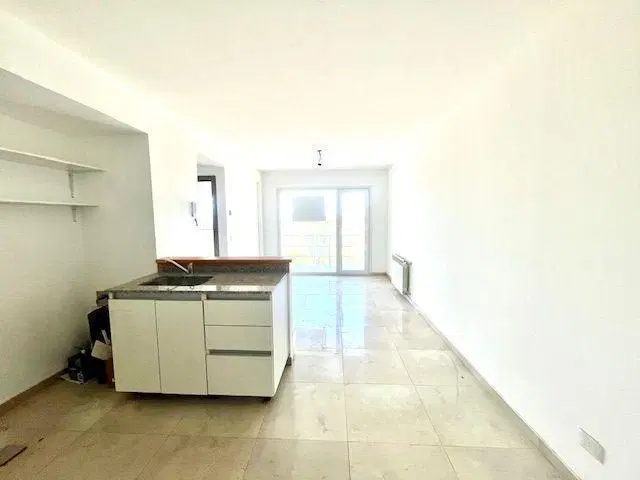 Departamento en Venta en Centro – 2 amb. 8