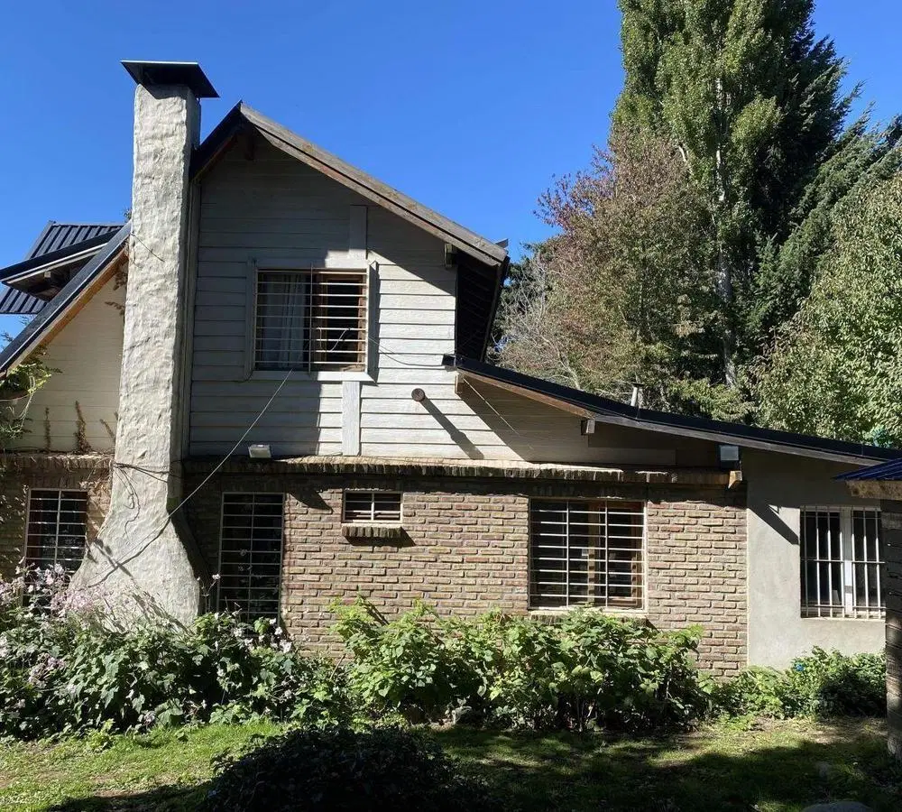 OPORTUNIDAD! CASA EN RANCHO GRANDE CON INCREIBLE VISTA AL NAHUEL HUAPI 8
