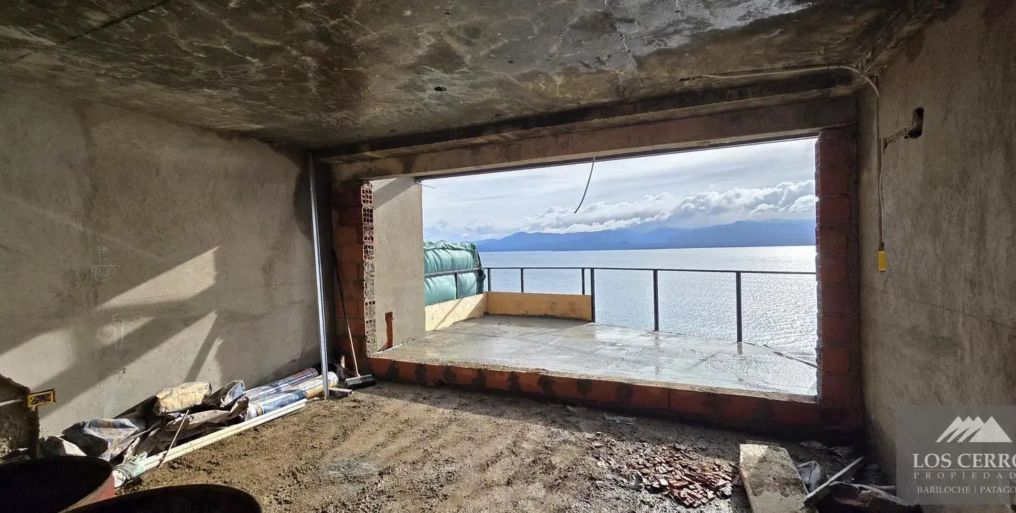 Monoambiente en venta en Barrio Belgrano, Bariloche - Gran vista al lago 8