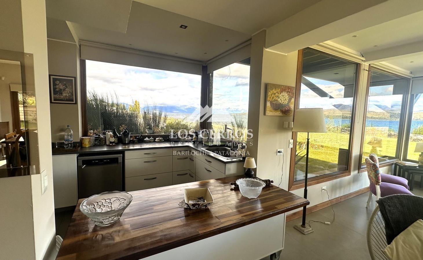 Foto de Casa en venta en Dina Huapi - 3 dormitorios Costa de Lago Nahuel Huapi, imagen 4