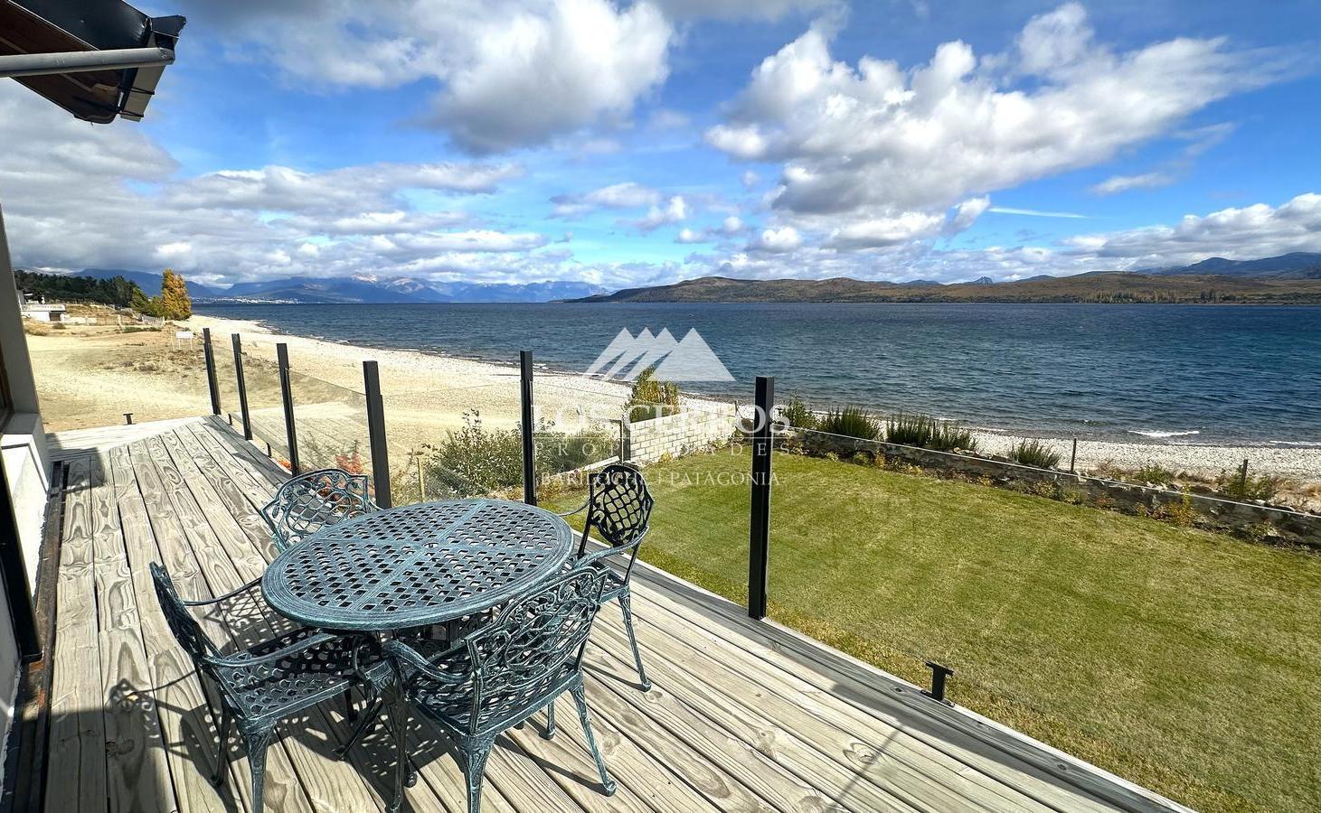 Foto de Casa en venta en Dina Huapi - 3 dormitorios Costa de Lago Nahuel Huapi, imagen 2