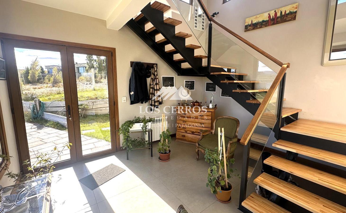 Foto de Casa en venta en Dina Huapi - 3 dormitorios Costa de Lago Nahuel Huapi, imagen 3