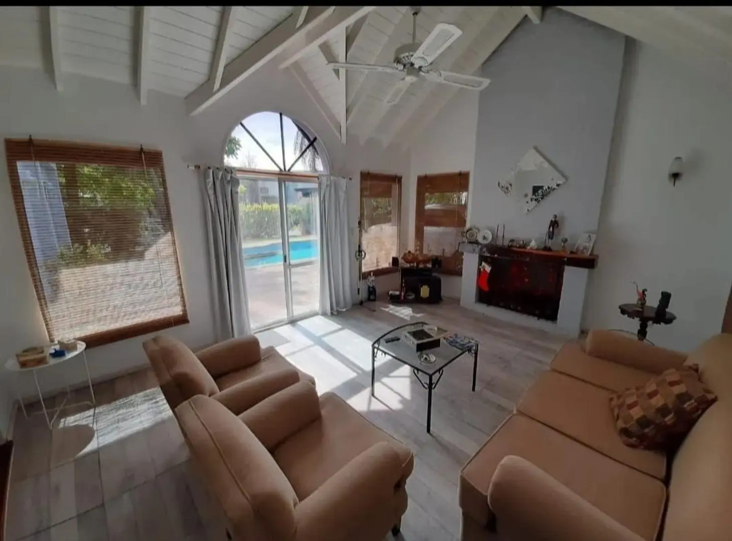 Casa en venta Boat Center con Amarra - excelente estado 5