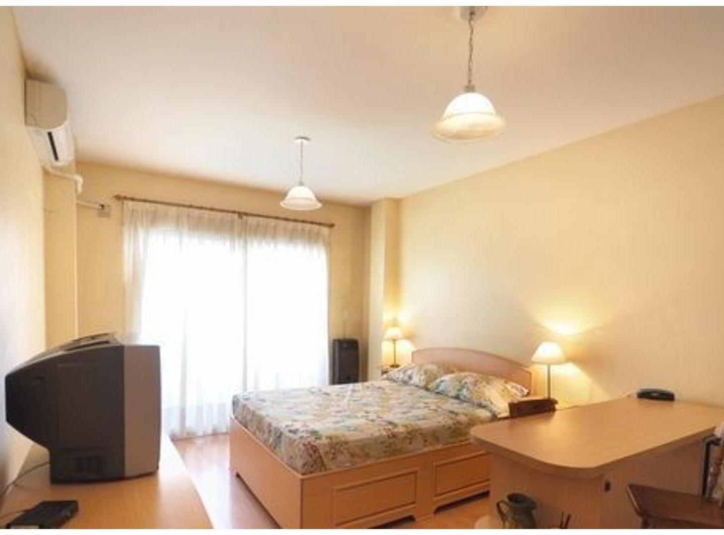 Billinghurst y Cordoba Balcon Piscina Laundry