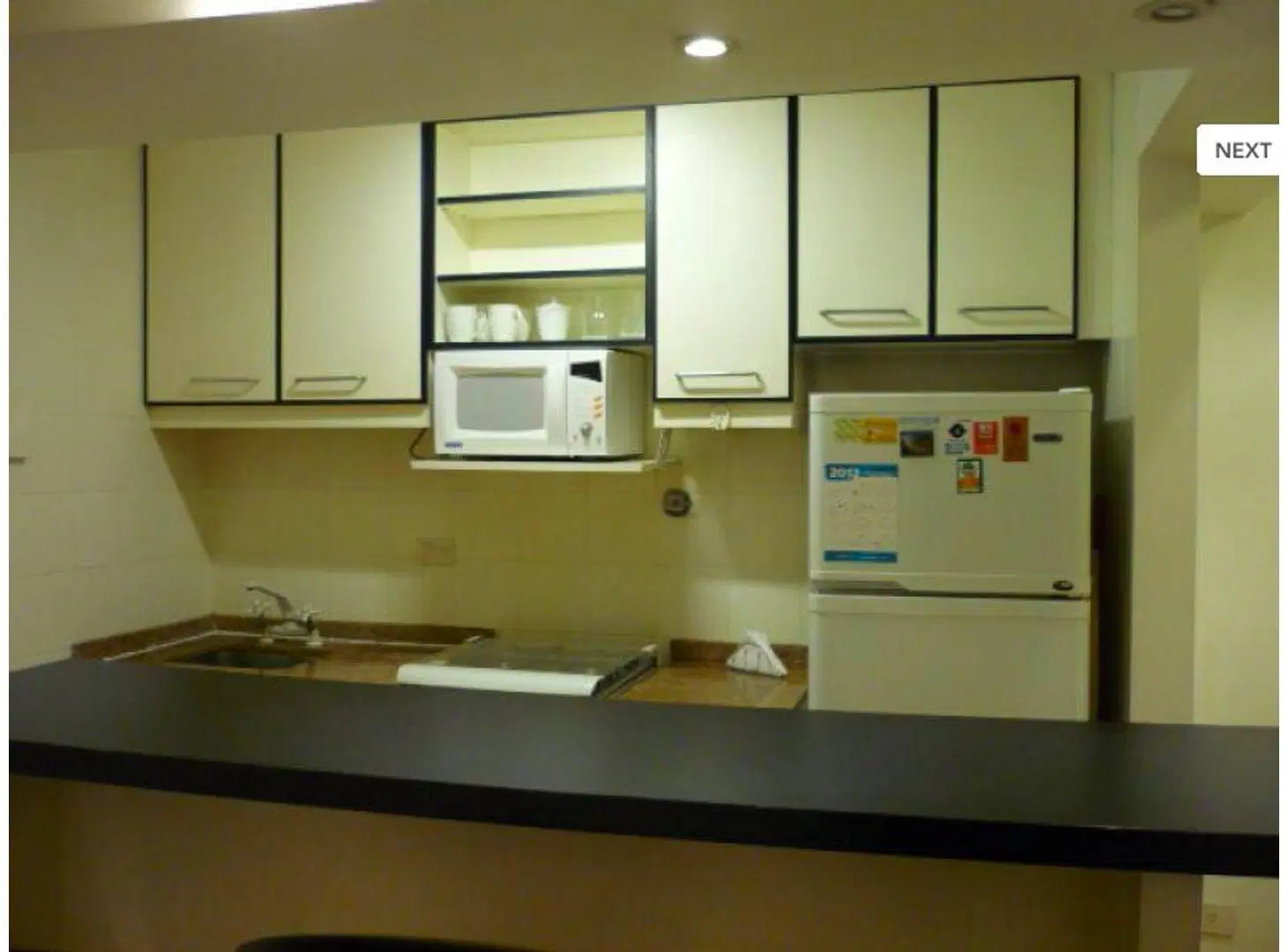 Azcuenaga y Juncal, Studio al frente con balcon 40m2 Laundry 2