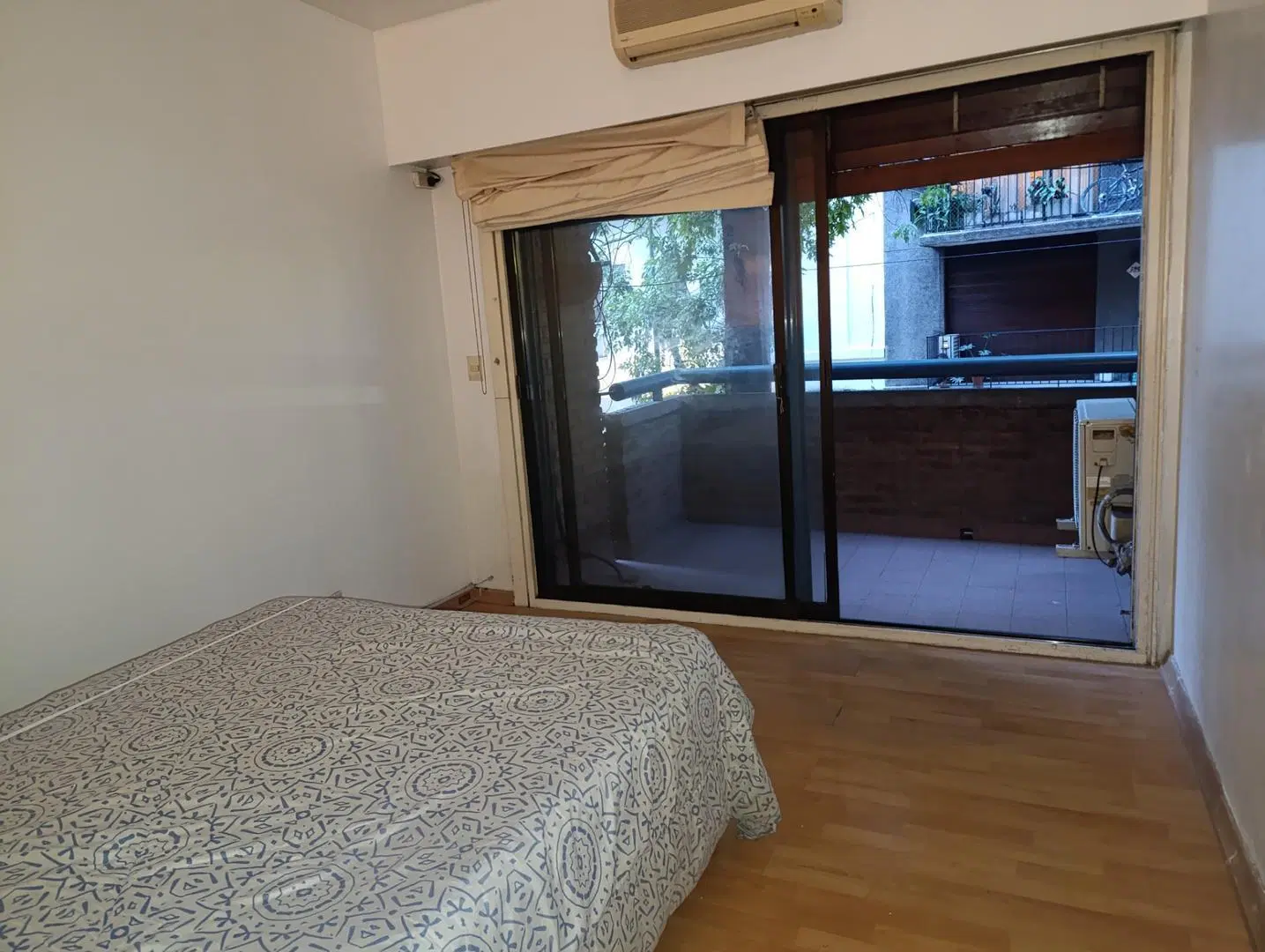 Azcuenaga y Juncal, Studio al frente con balcon 40m2 Laundry 4