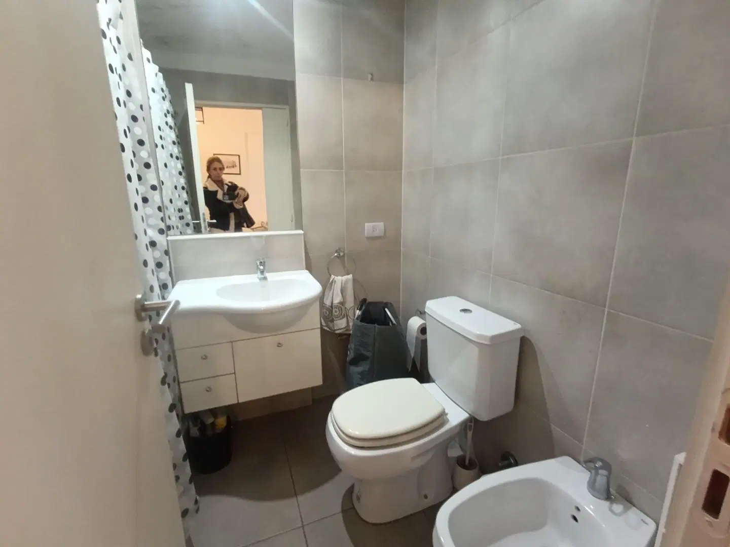 Dos ambientes s/dividir balcon Piscina Diaz Velez y Acoyte 2