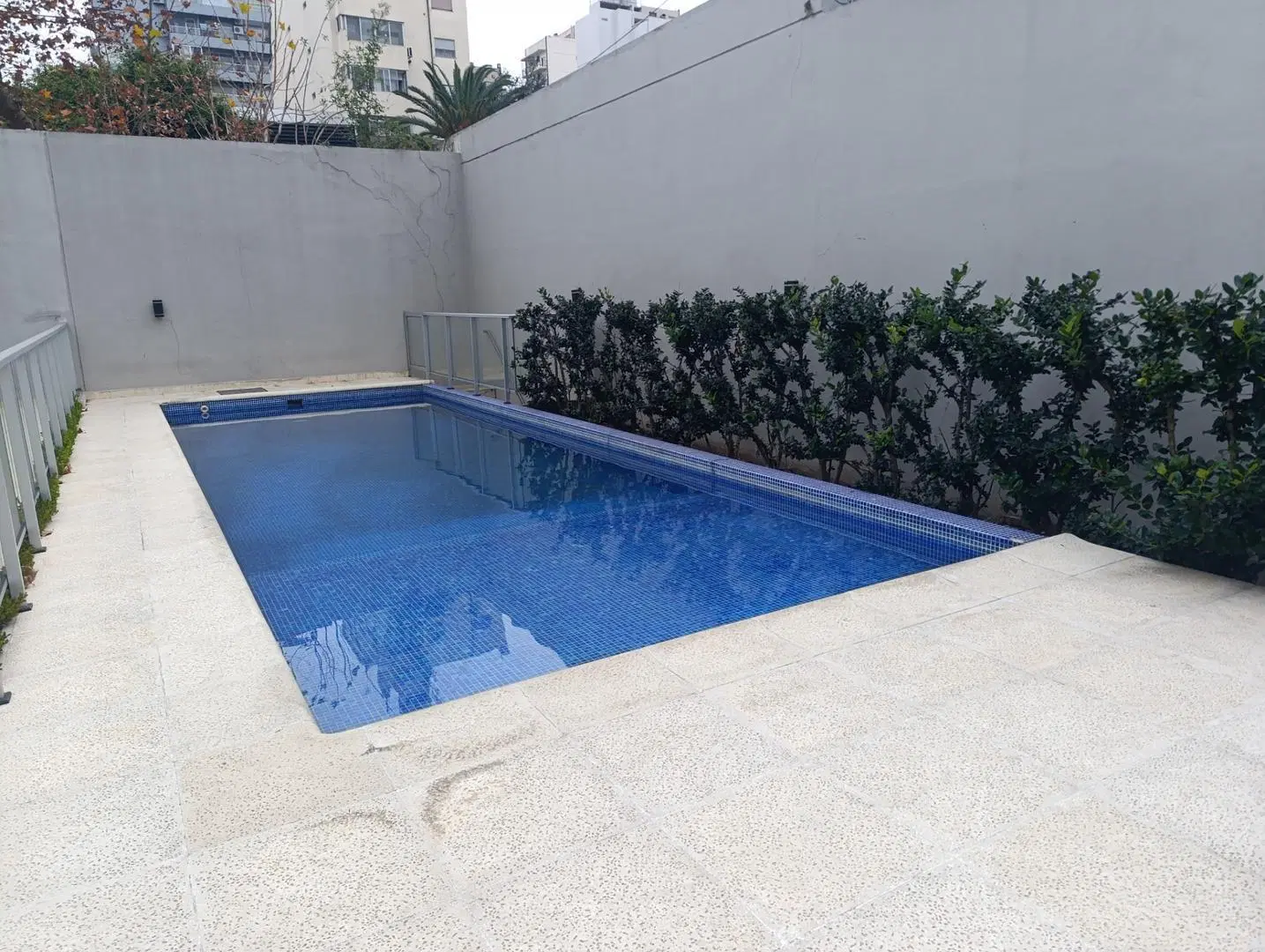 Dos ambientes s/dividir balcon Piscina Diaz Velez y Acoyte 1