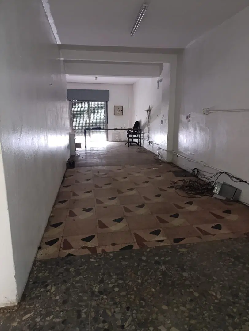Galpon con vivienda Molina y Andorra 1,2,3 piso. Taller 4