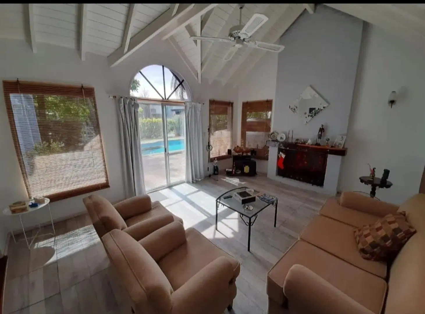 Casa en venta Boat Center con Amarra - excelente estado 4