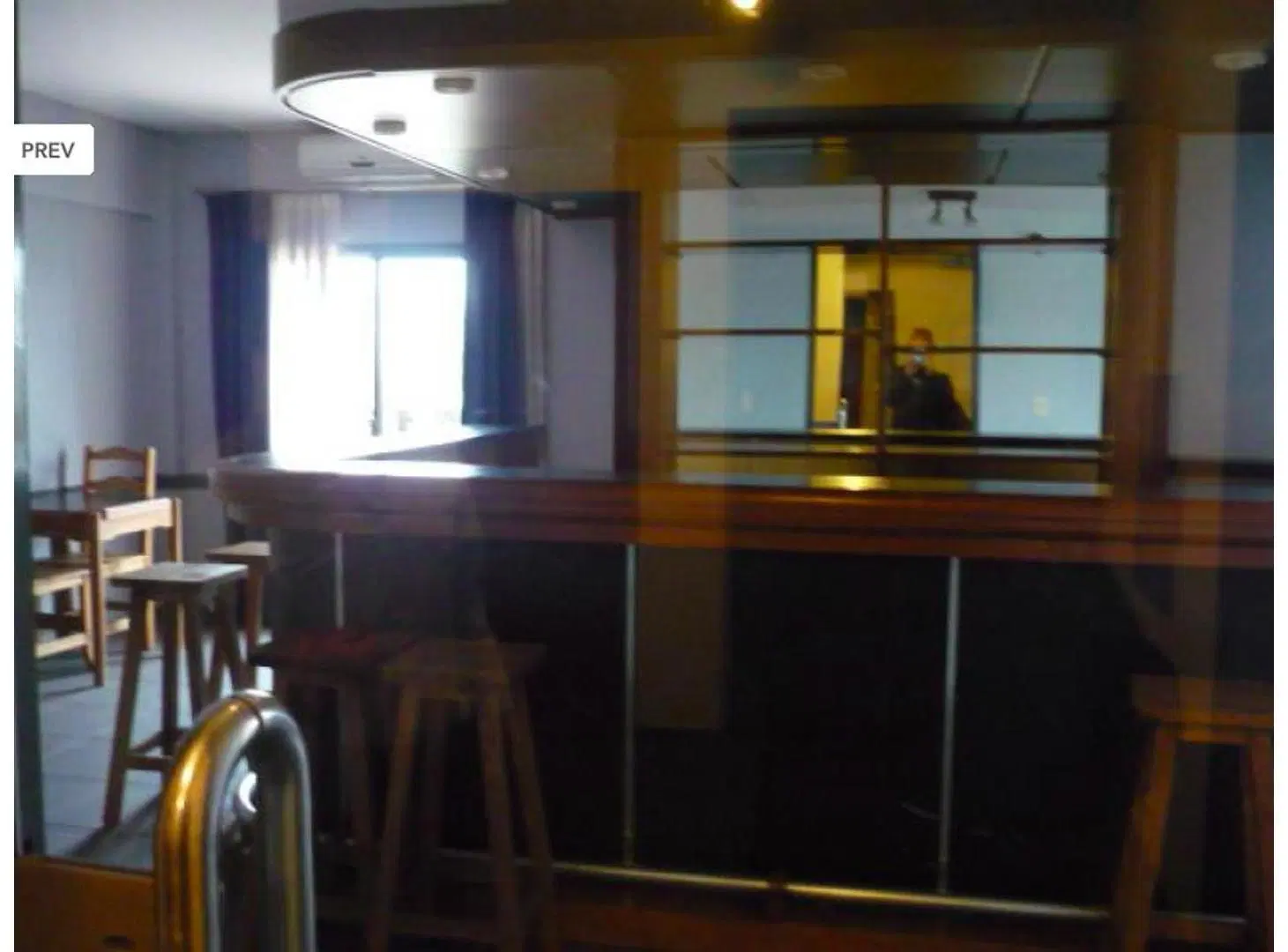 Azcuenaga y Juncal, Studio al frente con balcon 40m2 Laundry 2