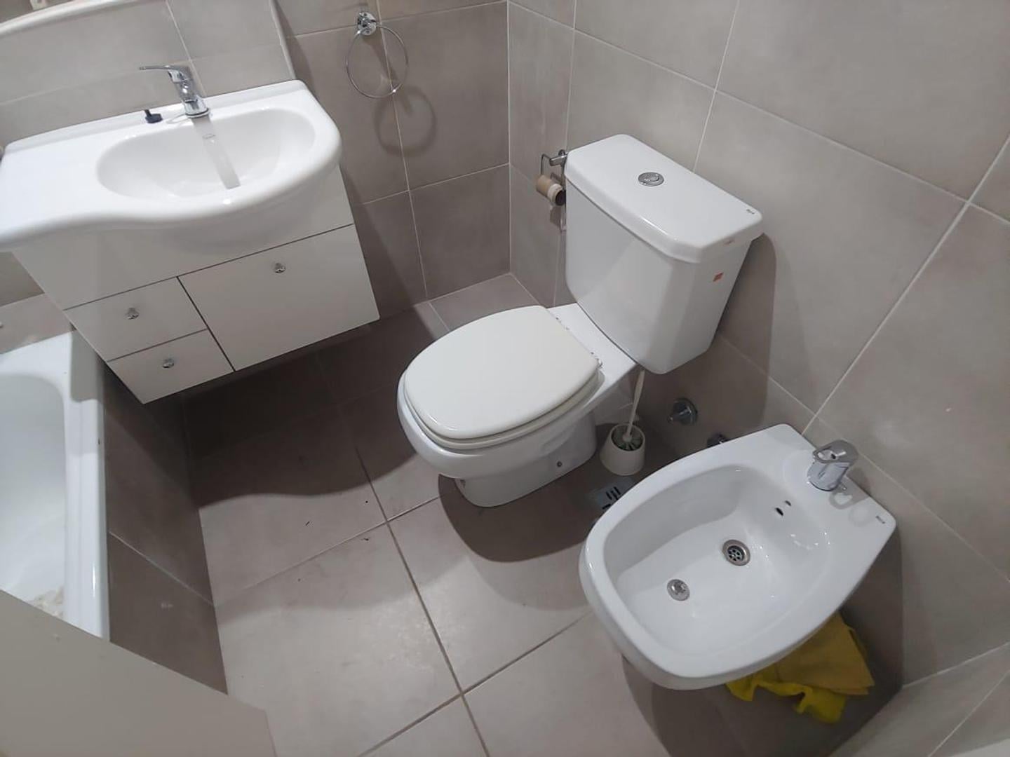 Foto de Dos ambientes s/dividir balcon Piscina Diaz Velez y Acoyte, imagen 2