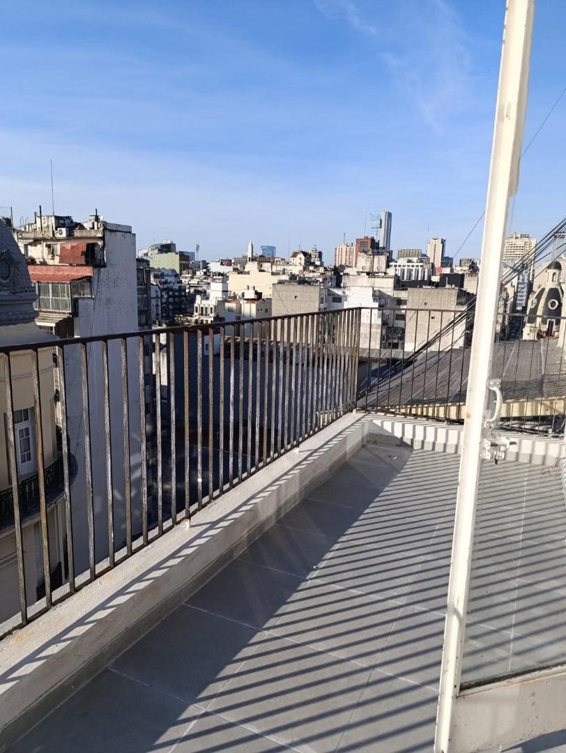 Foto de Piso, Unica oficina con balcon terraza. Baños, imagen 3
