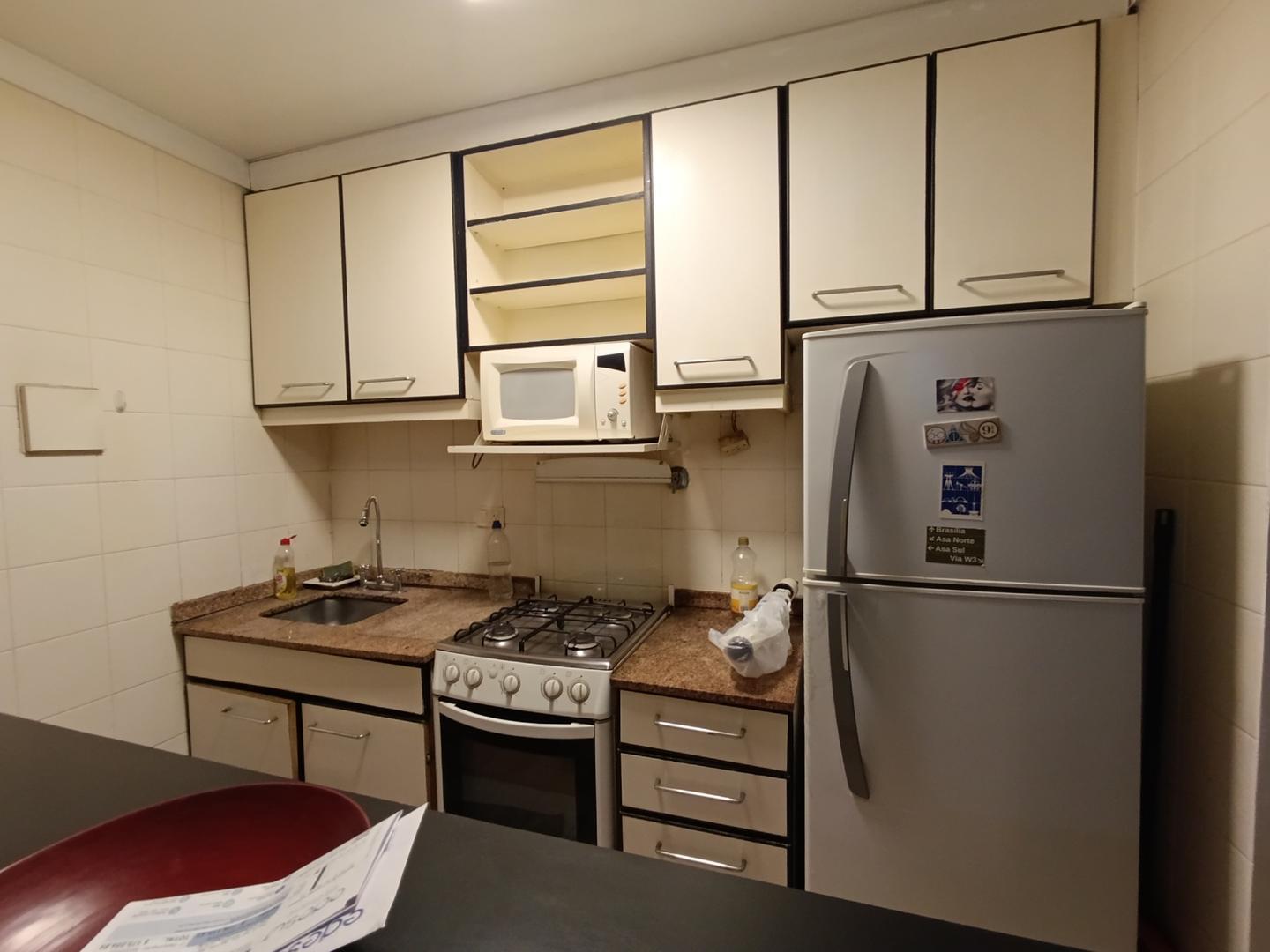 Foto de Azcuenaga y Juncal, Studio al frente con balcon 40m2 Laundry, imagen 4