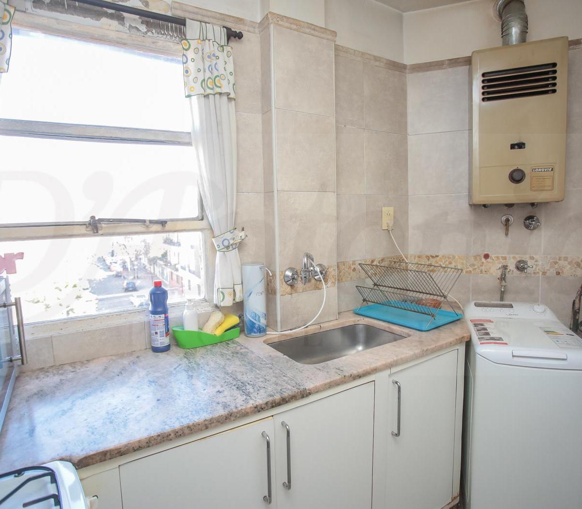 Departamento en Villa Urquiza 3 Amb. Al Frente 5