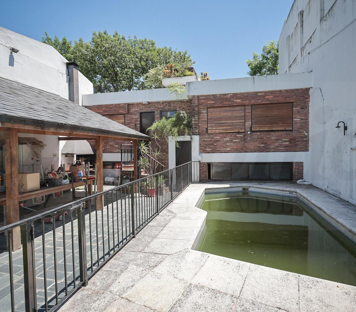 Casa en Venta en Belgrano R - 2 Lotes 4