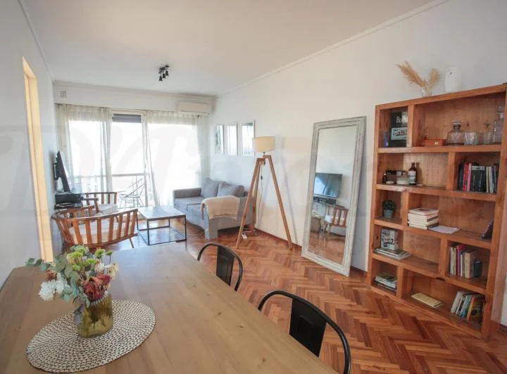 Departamento en  venta 3 amb con balcón en Colegiales 2
