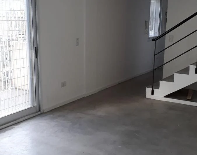 Alquiler- Departamento en Duplex de 3 ambientes con Ascensor y Coch. fija cubierta 3