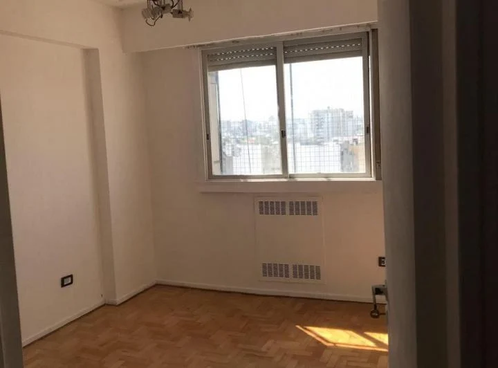 Departamento de 3 ambientes con excelente luminosidad 2