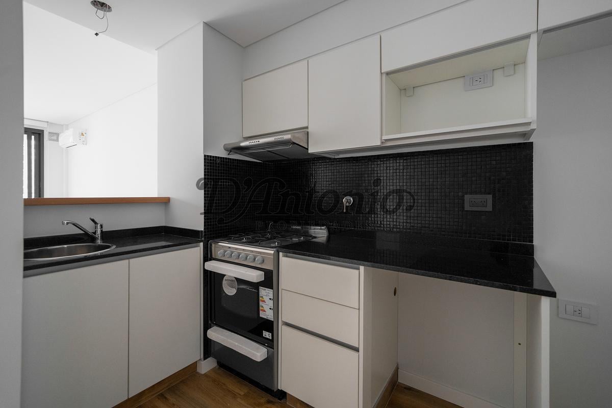 Foto de Exclusivo 2 ambientes con Cochera, Terraza privada, parrilla y mesada, imagen 4