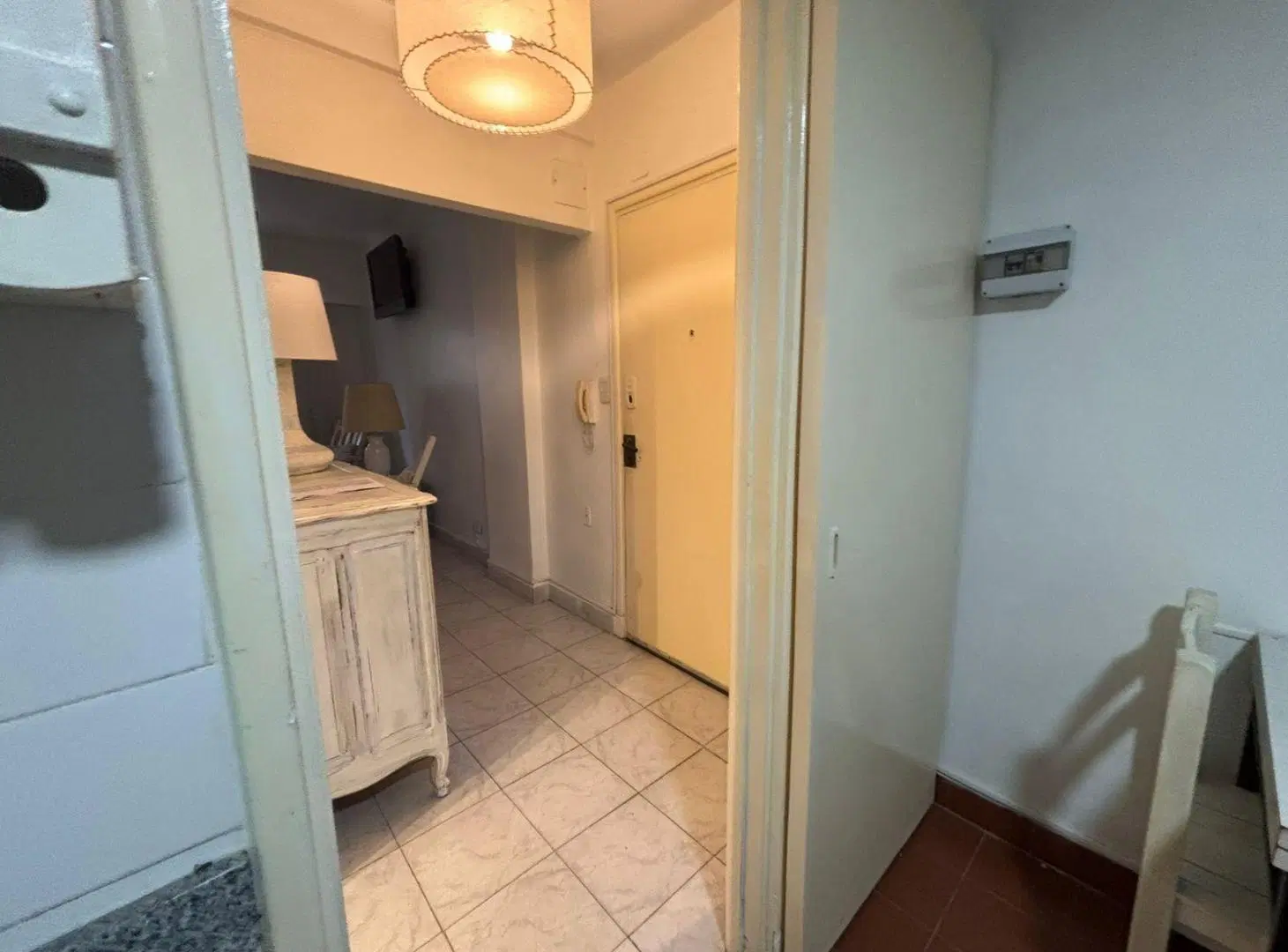 Departamento en Alquiler con espacio guardacoche - Monoambiente Apto Profesional en Colegiales CABA 2