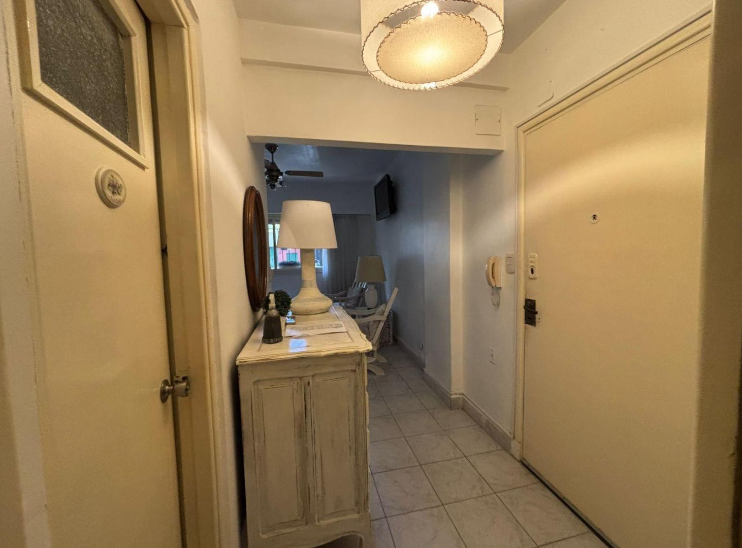 Foto de Departamento en Alquiler con espacio guardacoche - Monoambiente Apto, imagen 5