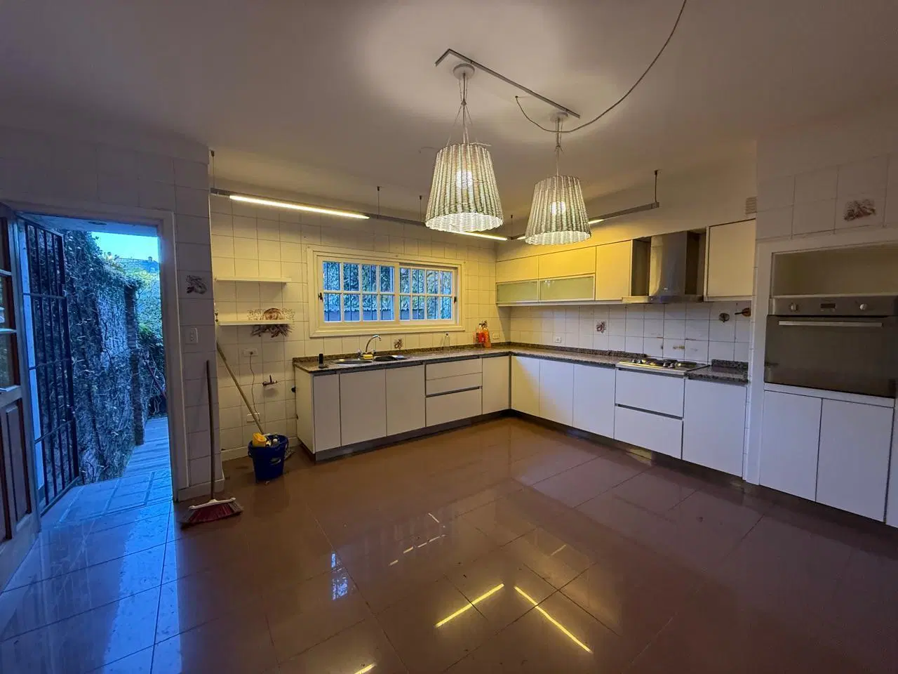 PH en Belgrano R – 4 Ambientes con Dependencia, Jardín, Pileta y Garage 2 Autos 3
