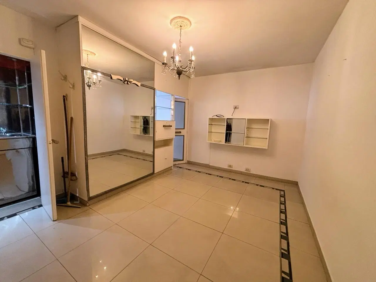 Venta 2 Ambientes / Monoambiente Dividido - Apto Profesional | Tribunales 4