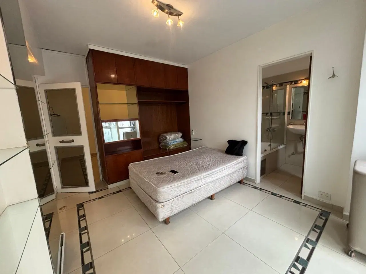 Venta 2 Ambientes / Monoambiente Dividido - Apto Profesional | Tribunales 5