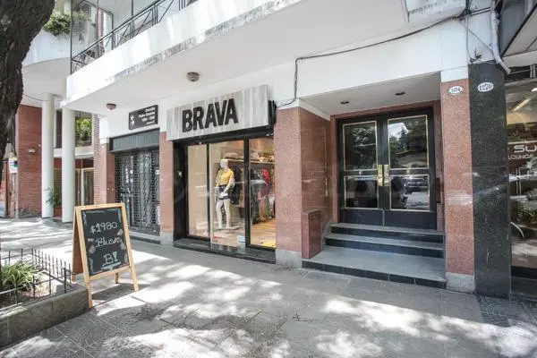 3 Ambientes con Dependencia y Balcón sobre Av. Pedro Goyena - Caballito 2