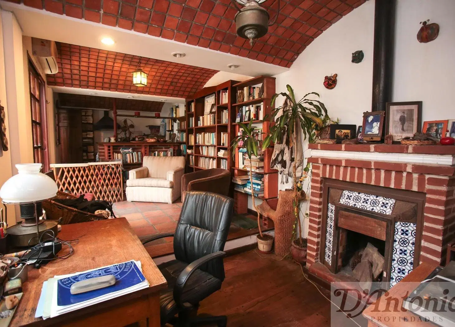 Casa de 10 ambientes en Saavedra 3