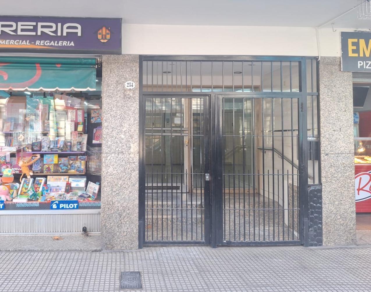 Departamento 2 ambientes en Flores