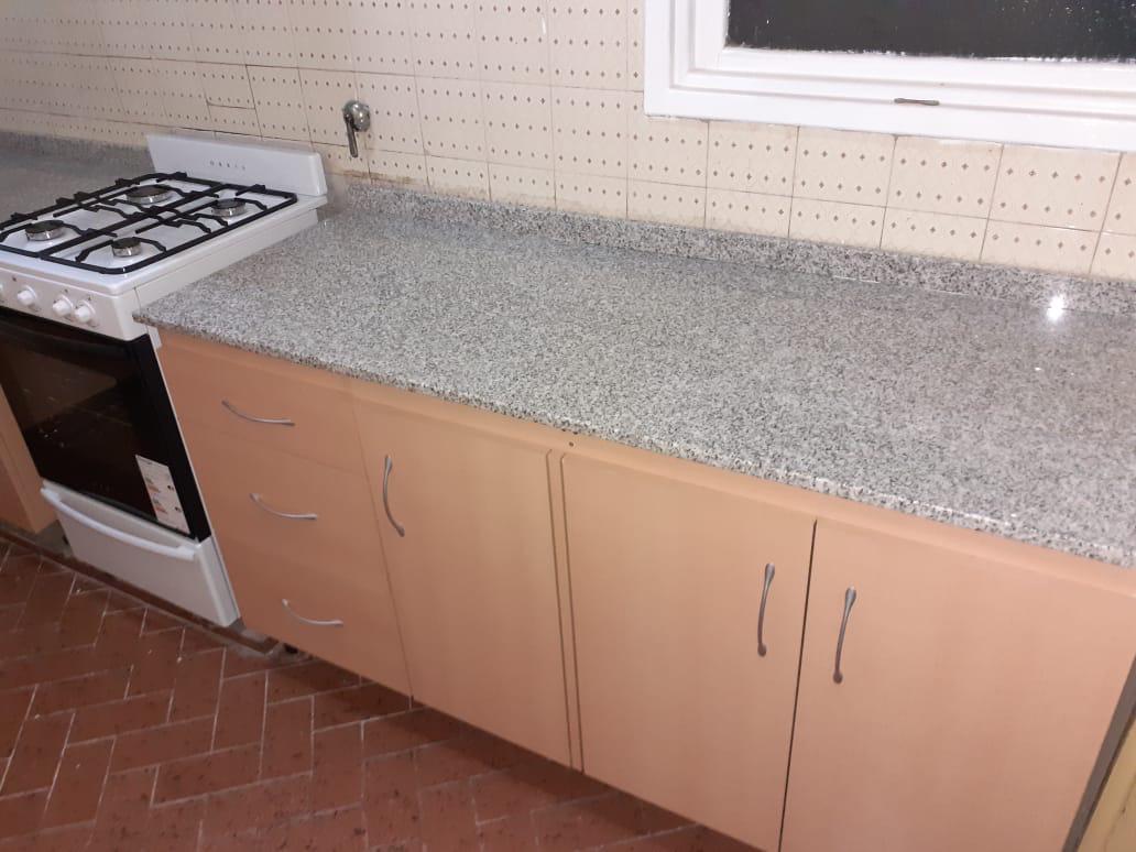 Foto de Alquiler 3 Ambientes con Dependencia por escalera y Terraza de 76 m², imagen 2