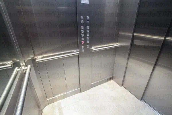 Alquiler monoambiente con patio y balcón apto profesional 2