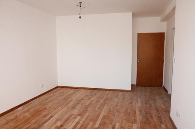 Foto de Semipiso 2 Ambientes con dormitorio en suite, vestidor y balcón., imagen 1