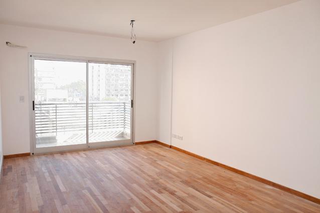 Foto de Semipiso 2 Ambientes con dormitorio en suite, vestidor y balcón., imagen 2