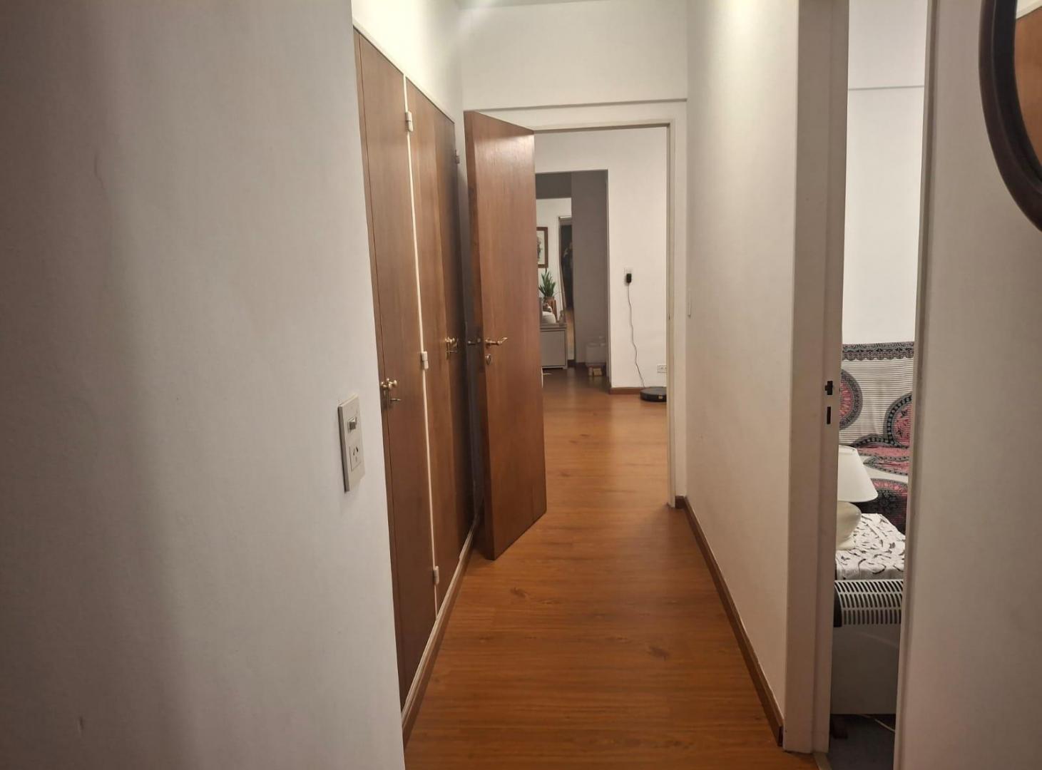Foto de Departamento 3 ambientes con cochera en alquiler, imagen 2