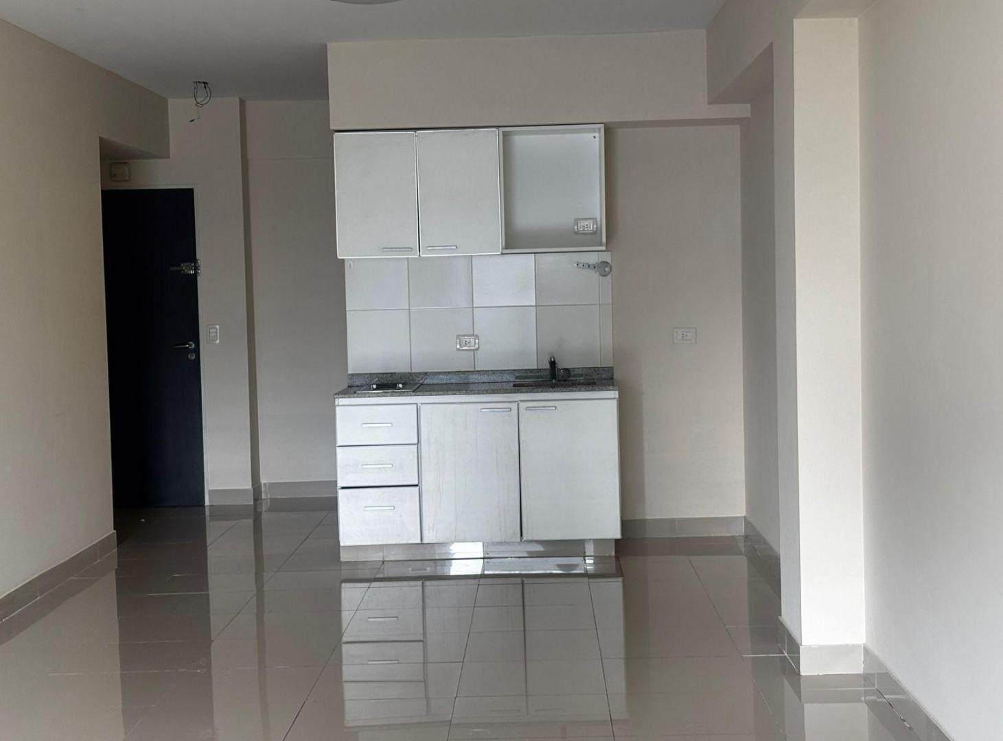 Foto de ALQUILER | DEPARTAMENTO CON BALCÓN Y AMENITIES – APTO PROFESIONAL, imagen 5