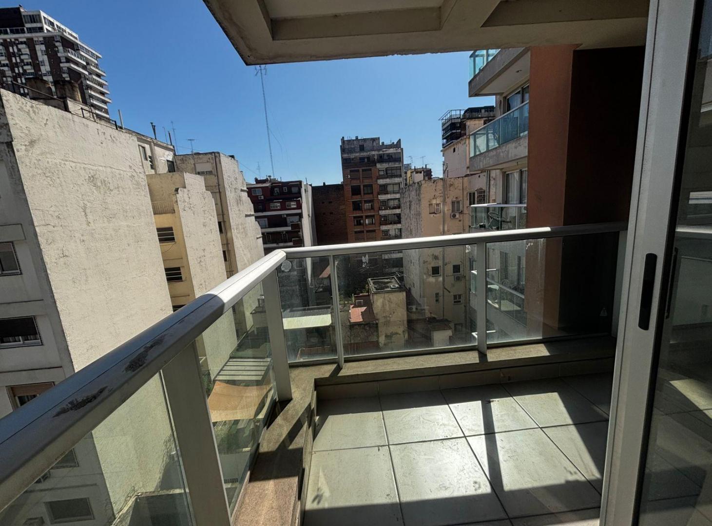 Foto de ALQUILER | MONOAMBIENTE CON BALCÓN Y AMENITIES – APTO PROFESIONAL, imagen 5