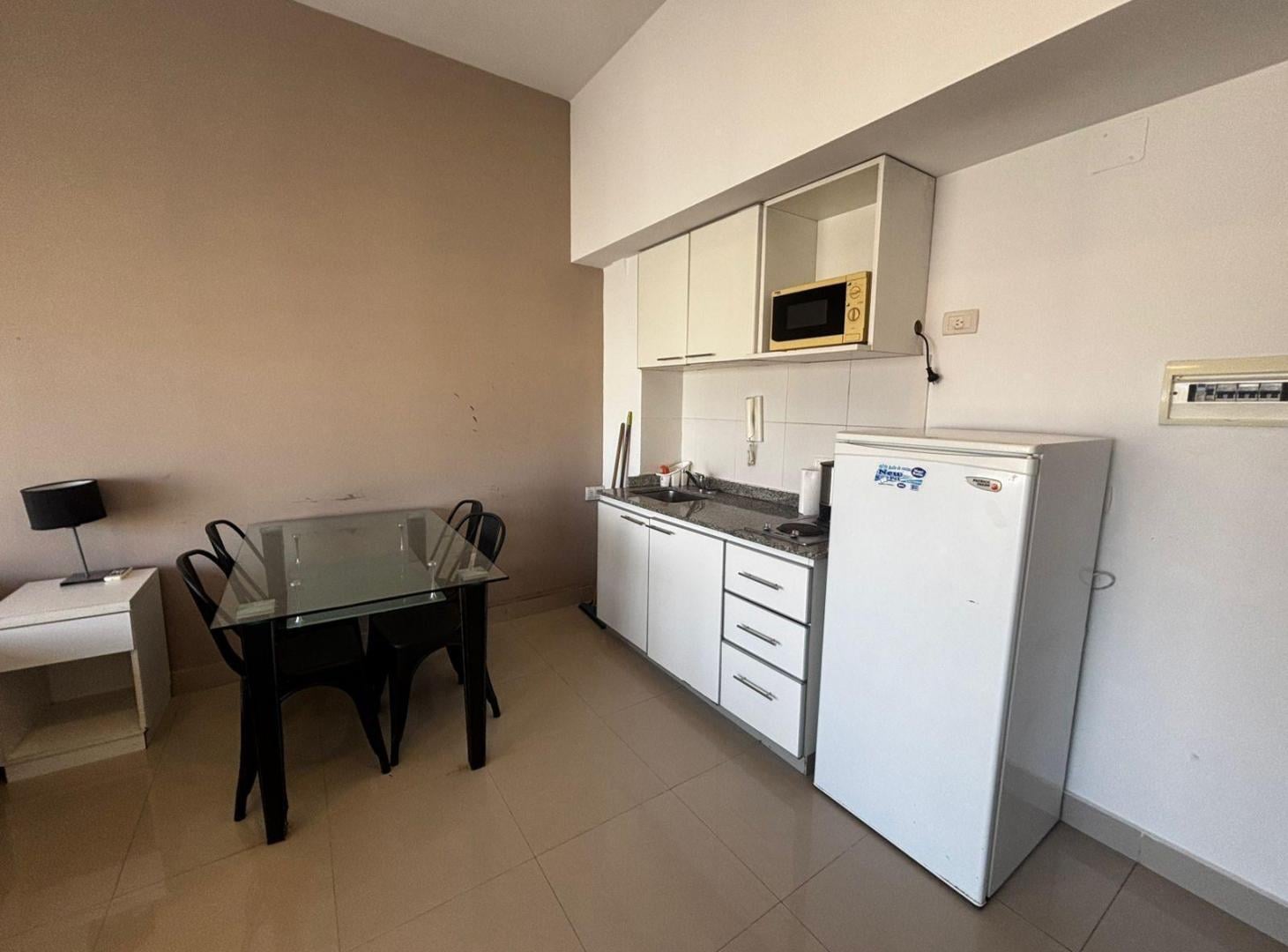 Foto de ALQUILER | MONOAMBIENTE CON BALCÓN Y AMENITIES – APTO PROFESIONAL, imagen 5
