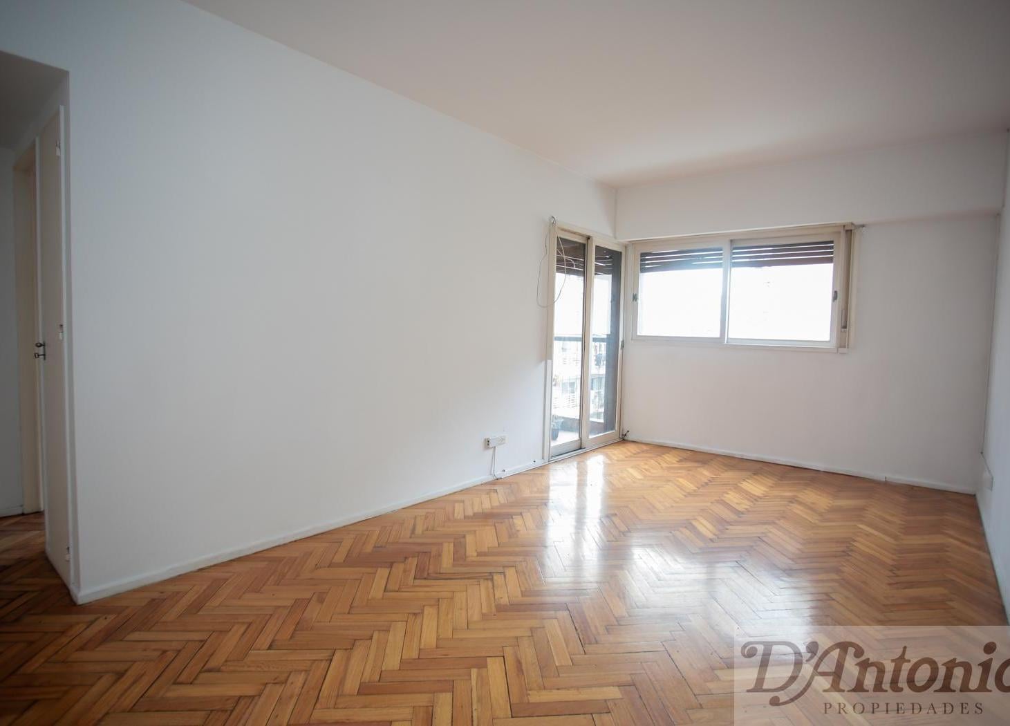 Foto de Departamento en venta 2 ambientes con balcón en Belgrano, imagen 2