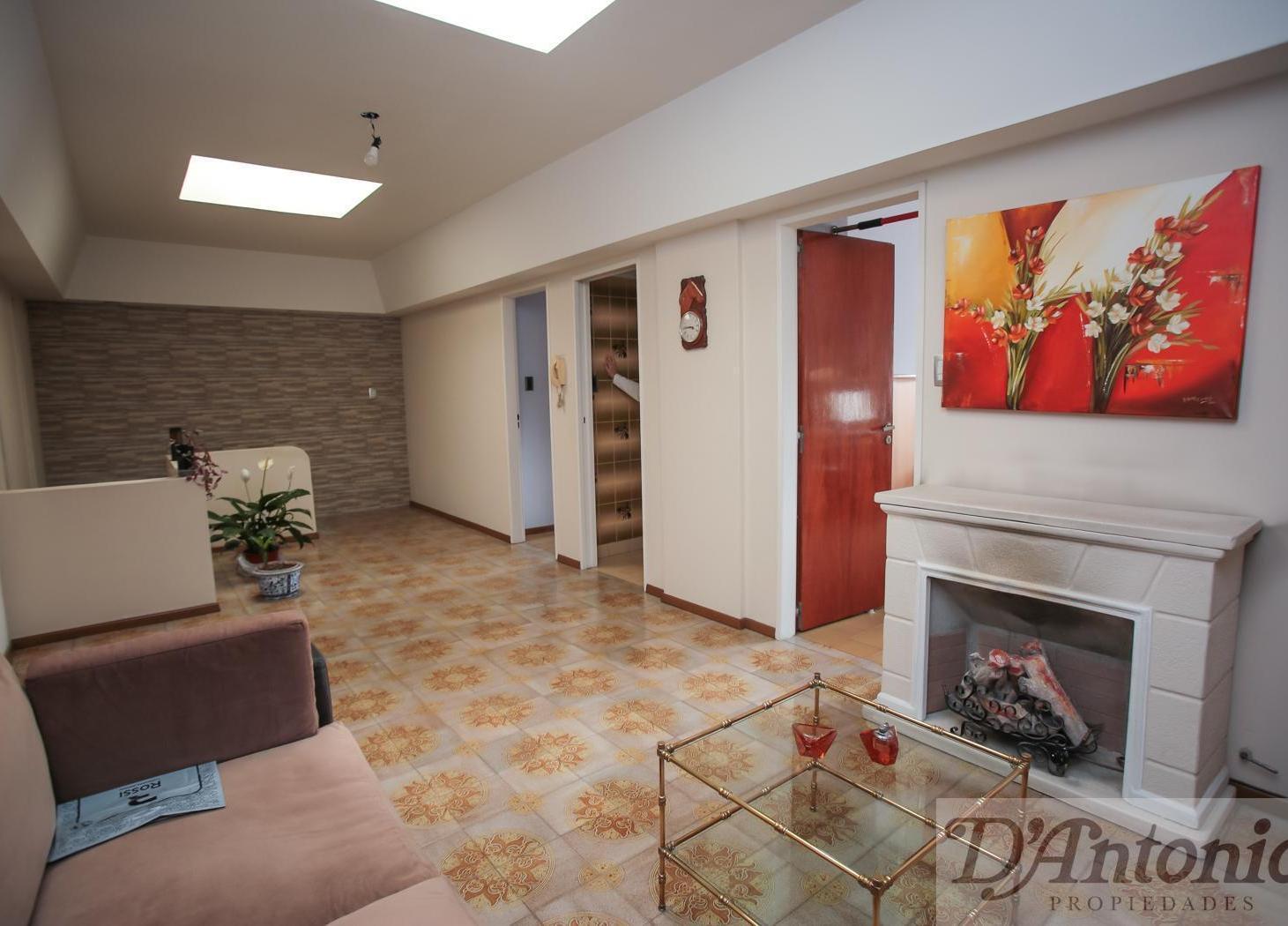 Foto de ¡La casa ideal para tu familia! 7 ambientes con jardín y quincho, imagen 4