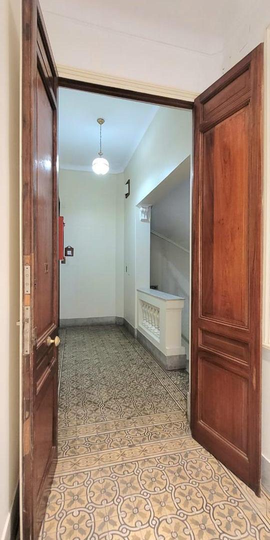 Foto de Oficina 90 m2 (4 amb) s/Pueyrredón esq. Corrientes, imagen 1