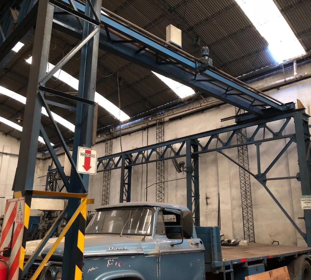 Gran Galpon + Complejo de Oficinas - Lanus Oeste 2