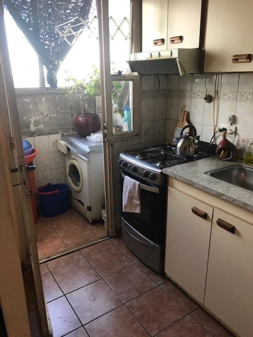 Dpto 4 Amb en Banfield - Presidente Peron 2825 4