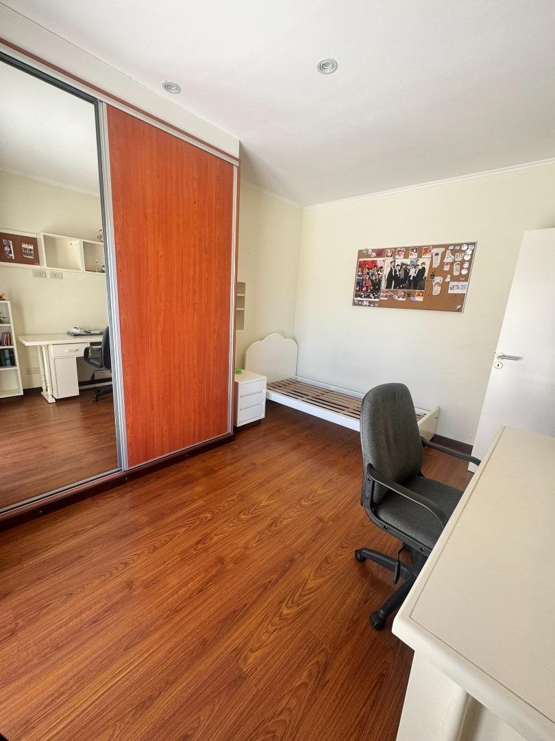 Vivienda de 3 Ambientes + Galpon/local - Luis Guillon 4