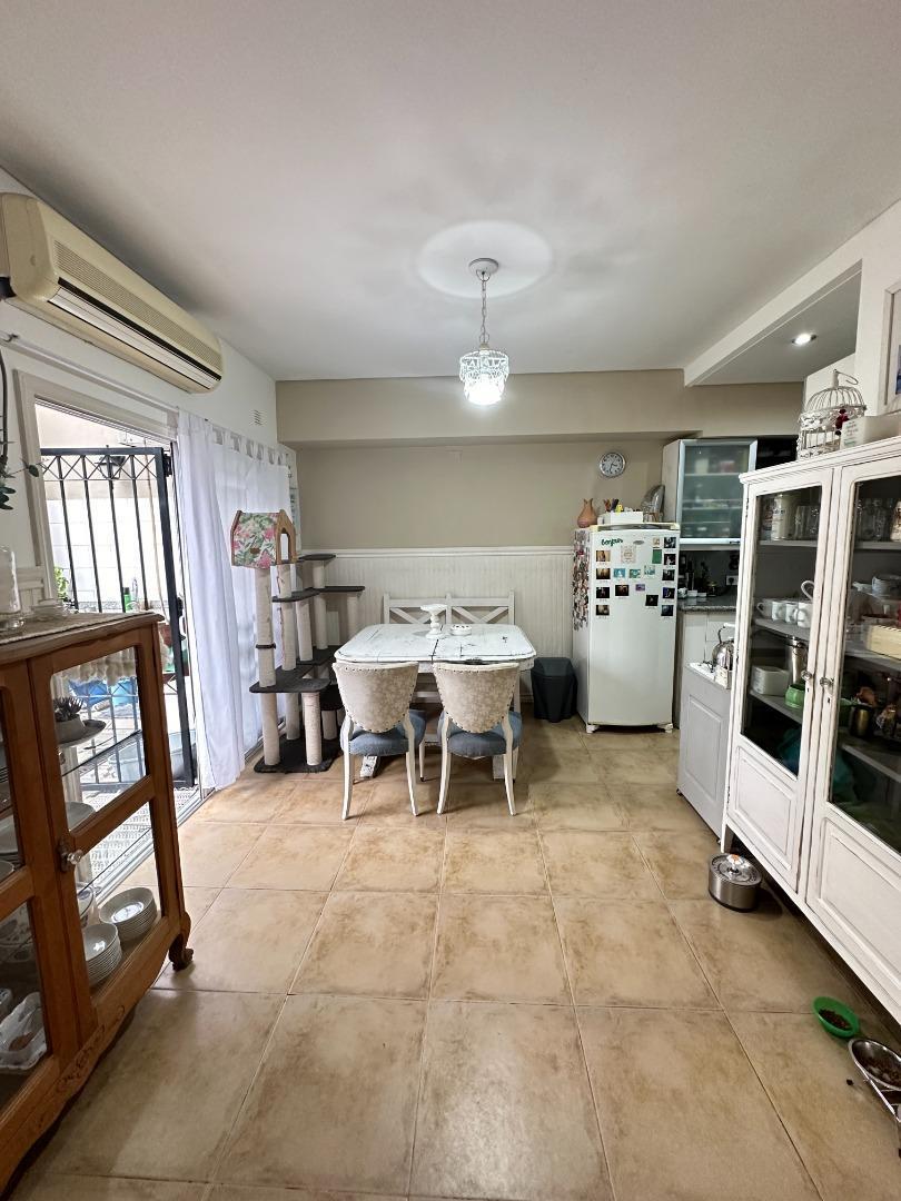 Triplex con 5 Dormtorios - Barrio Ingles "Altos de Pringles" 3