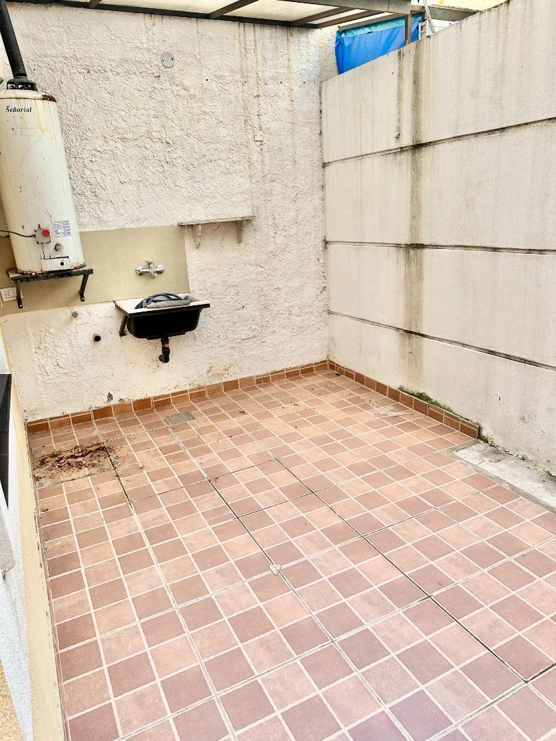 Dpto Tipo PH, 3 Amb con Patio - Lanús Oeste 5