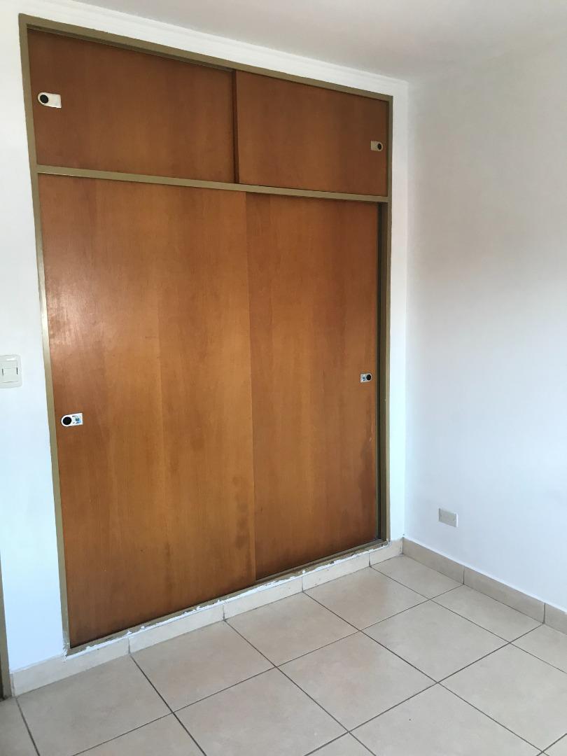 Oficinas mas locales en Venta en Burzaco! Oportunidad!!!